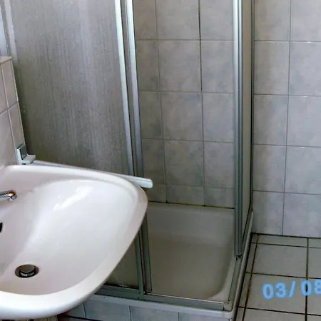 アパート Stoeckmann ノイエンキルヒェン