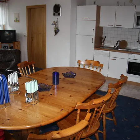 アパート Stoeckmann ノイエンキルヒェン